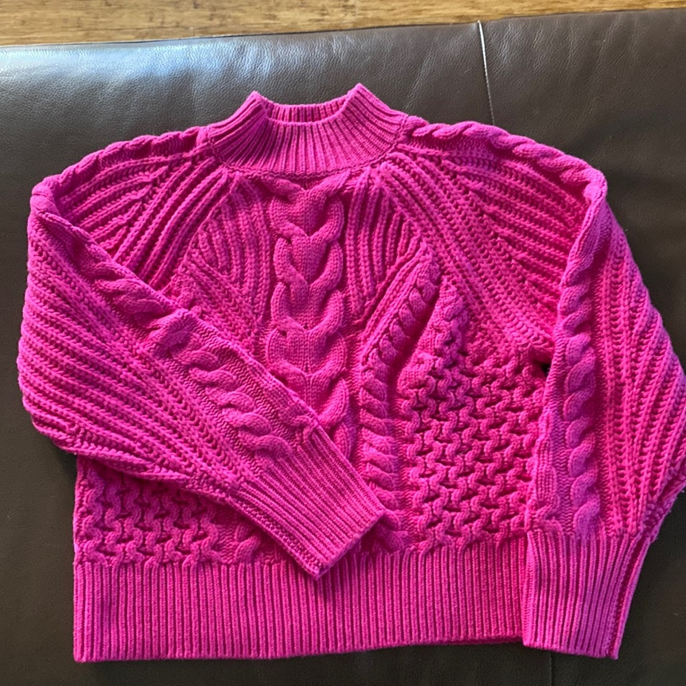 Cashmere mock neck sweater